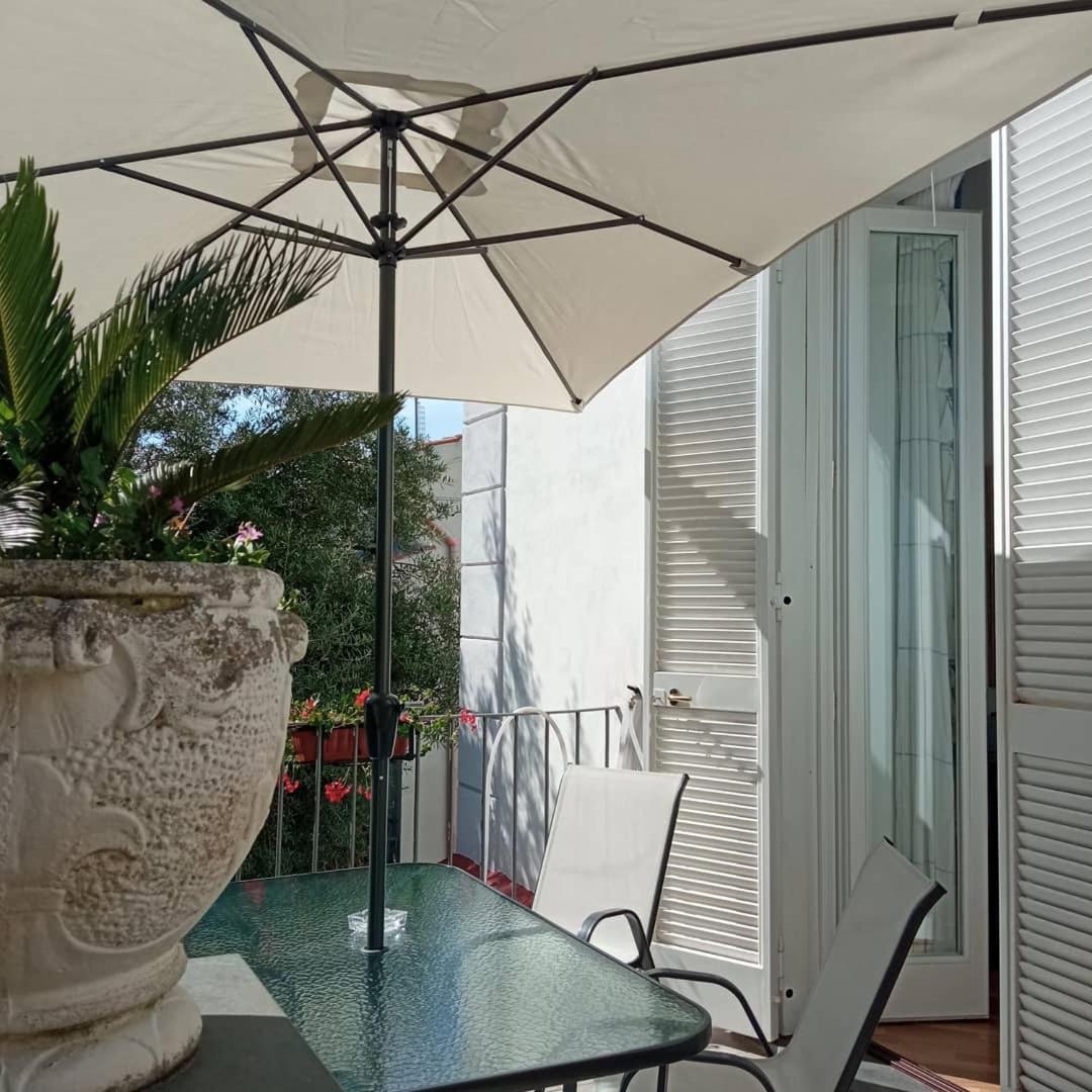 B&B Casa Maria Vittoria Torre del Greco Rum bild